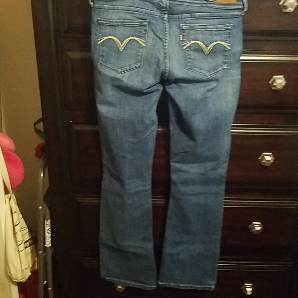 Jeans - Picture 3 of 4